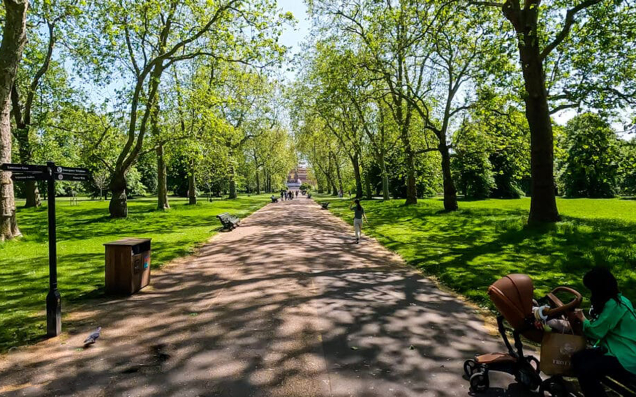 hyde-park-walking-trails-1024x569